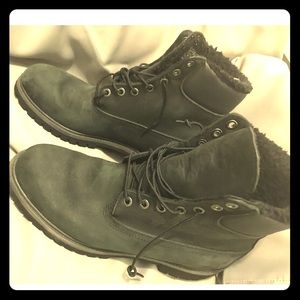 10.5 Timberland Boots - black